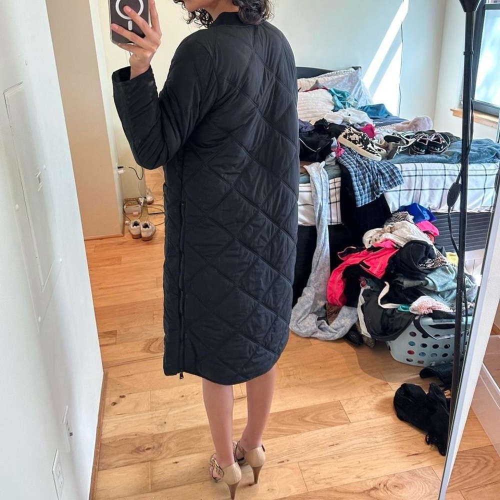 Women's Black Quilted Trench Coat - Picture 5 of 5